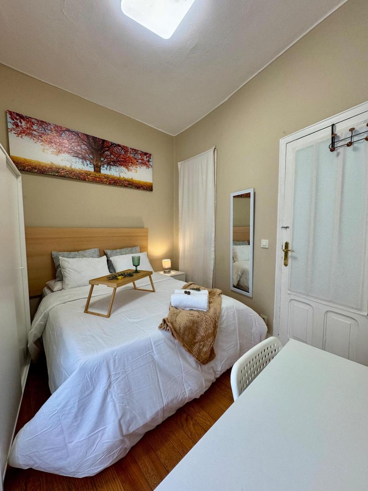 Centro Peatonal 5 Habitaciones Con Balcon Apartamento Vigo