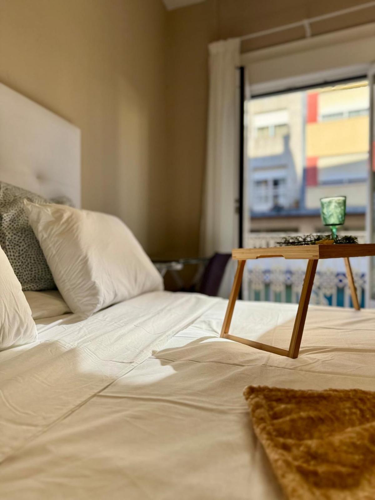 Apartamento Centro Peatonal 5 Habitaciones Con Balcon Vigo