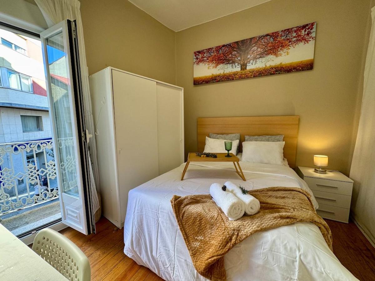 Centro Peatonal 5 Habitaciones Con Balcon Apartamento Vigo